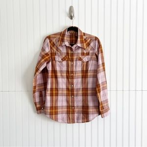 Wrangler Size Small Plaid Button Up Western Shirt
